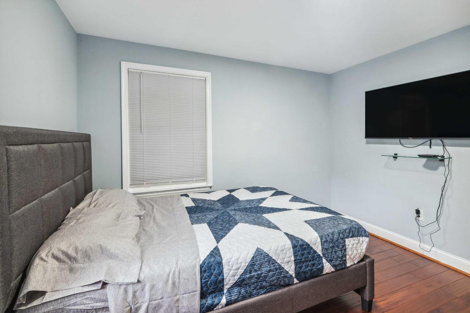 Pet-Friendly Mount Rainier Home With Gas Grill! 外观 照片